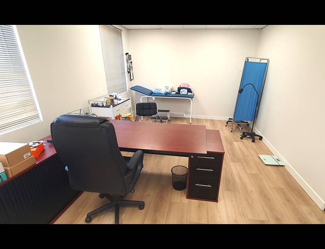 22M² OFFICE TO LET IN PAARL CENTRAL